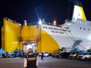 Jadwal KM Dharma Ferry VII April 2025