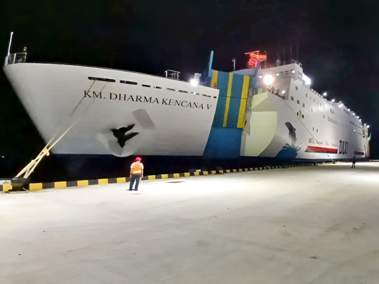 km dharma kencana v -- jadwal kapal laut ferry 2023