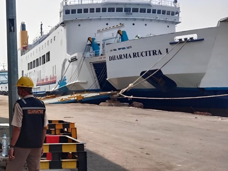 km dharma rucitra i -- jadwal kapal ferry 2024