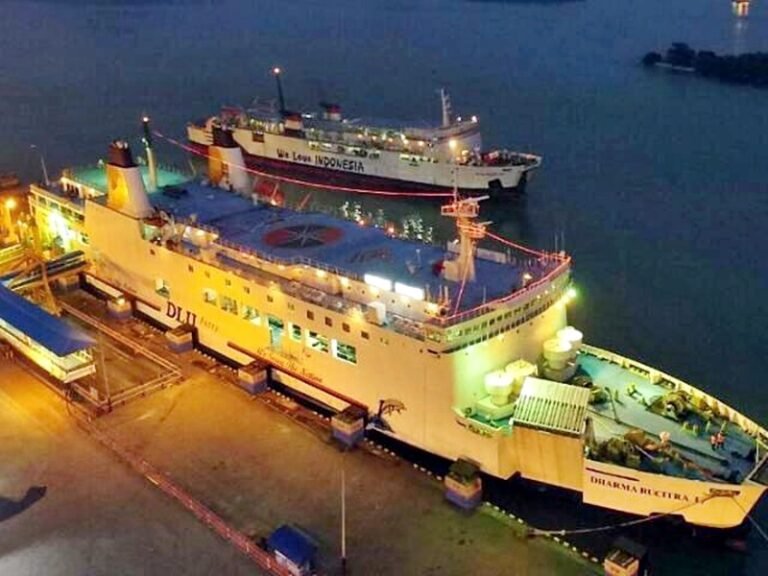 km dharma rucitra i -- jadwal kapal ferry 2025