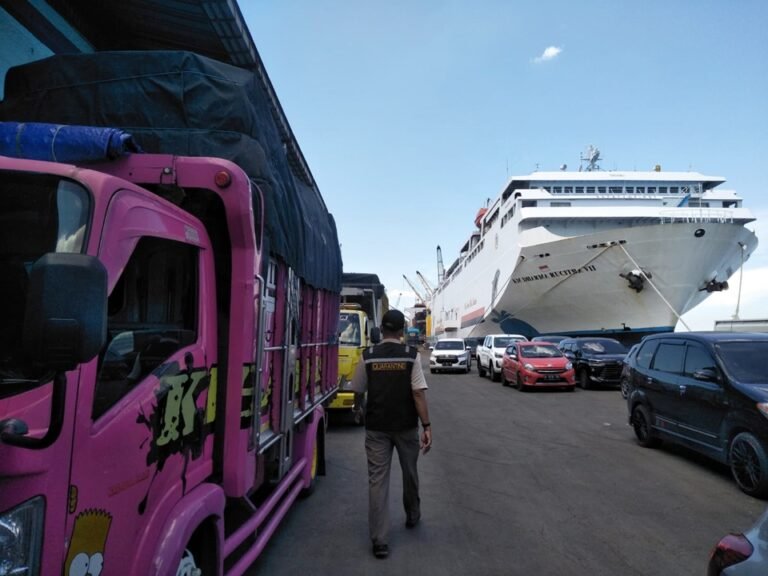 km dharma rucitra vii -- jadwal kapal ferry 2025