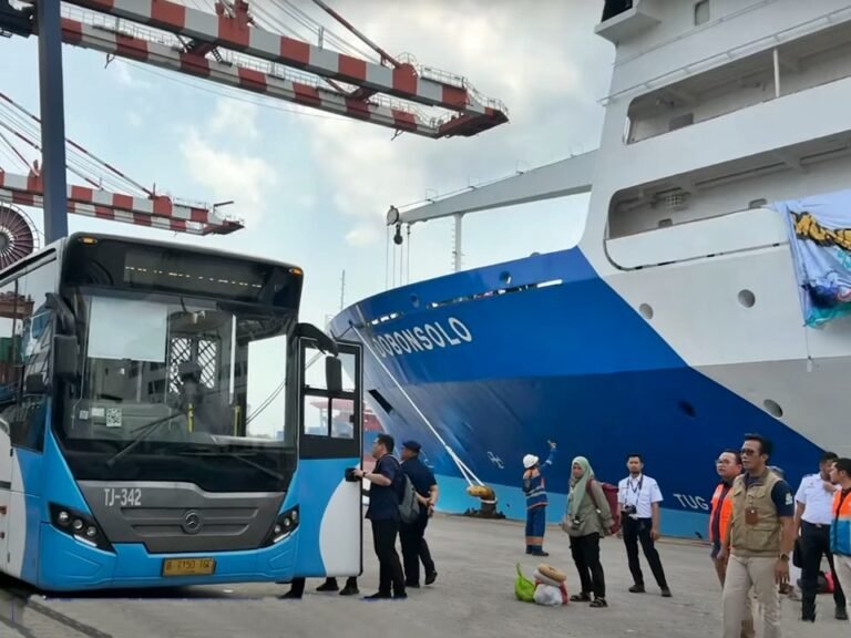 km dobonsolo - jadwal kapal pelni 2025