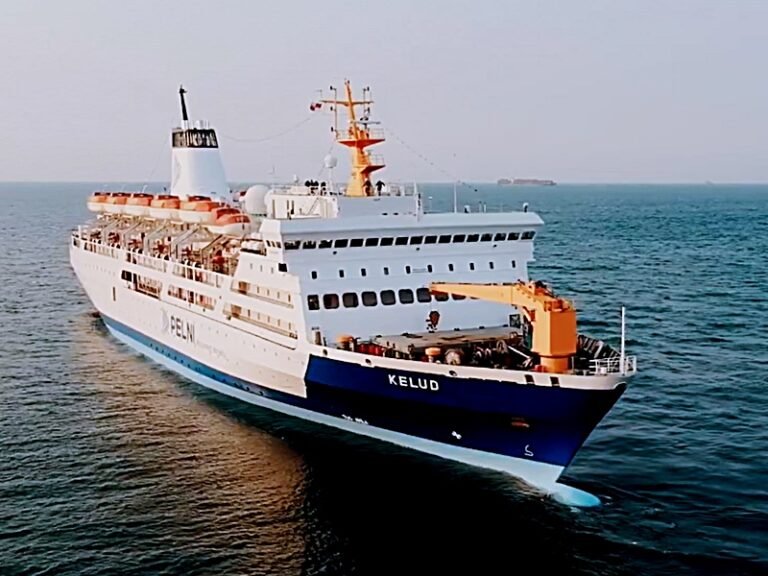 jadwal kapal Pelni km kelud 2024